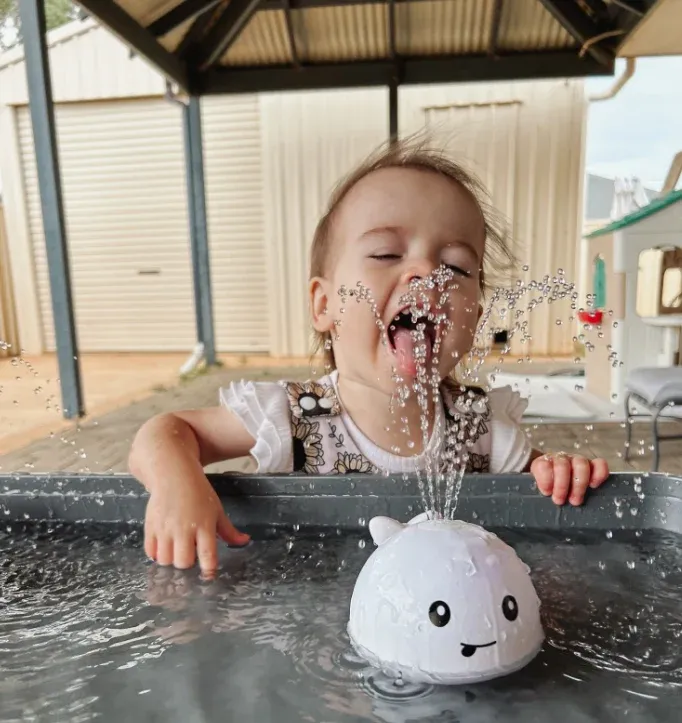 🔥Hot Sale🔥 Spraying Whale Toy-Blows Water Like A Real Whale